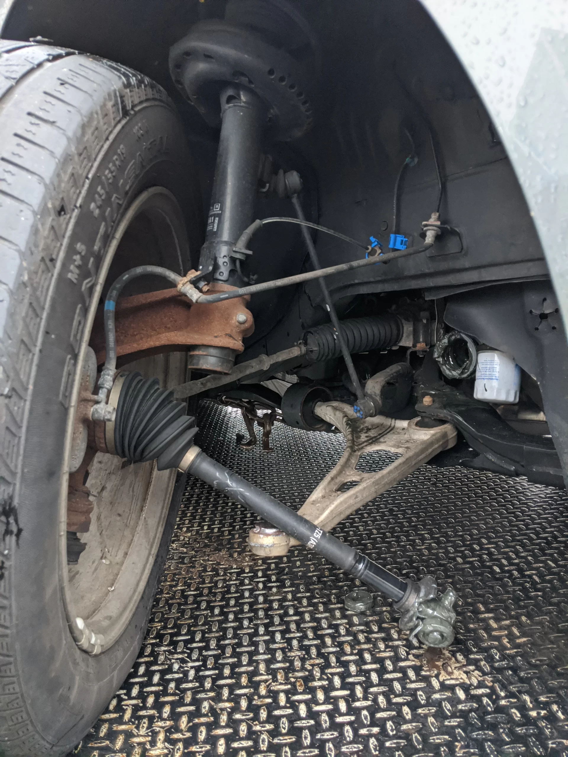 Vehicle defects contributing to crash